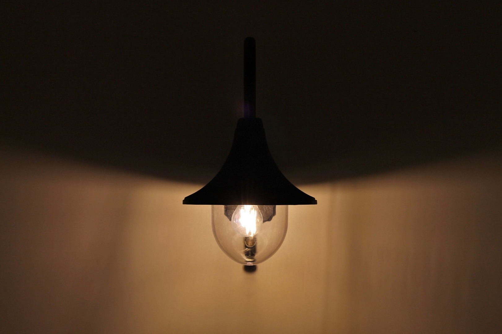 Buiten wandlamp zwart neerwaarts 35320 Buiten wandlamp zwart neerwaarts 35320