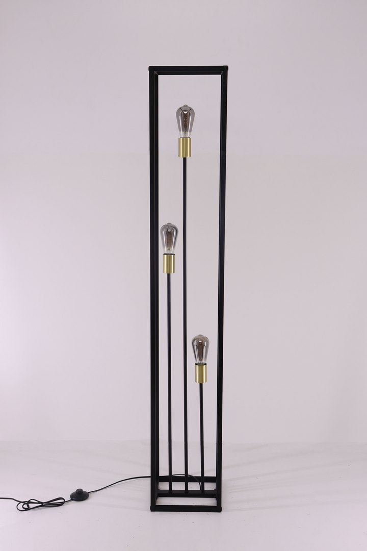 Moderne vloerlamp | Zwart Goud | 3 lichts zuil frame 43380 Moderne vloerlamp | Zwart Goud | 3 lichts zuil frame 43380