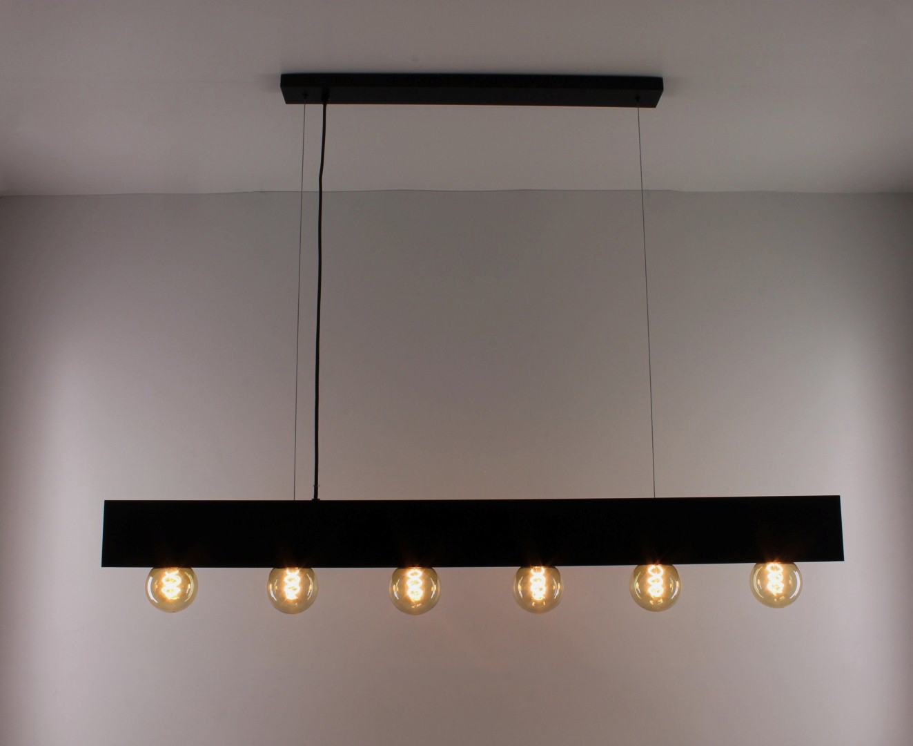 kubus Chemicaliën hoog Hanglamp strak zwart 134cm