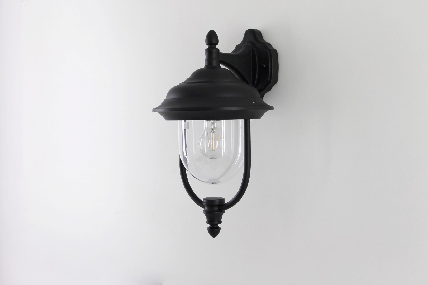 Buiten wandlamp zwart neerwaarts 35244 Buiten wandlamp zwart neerwaarts 35244