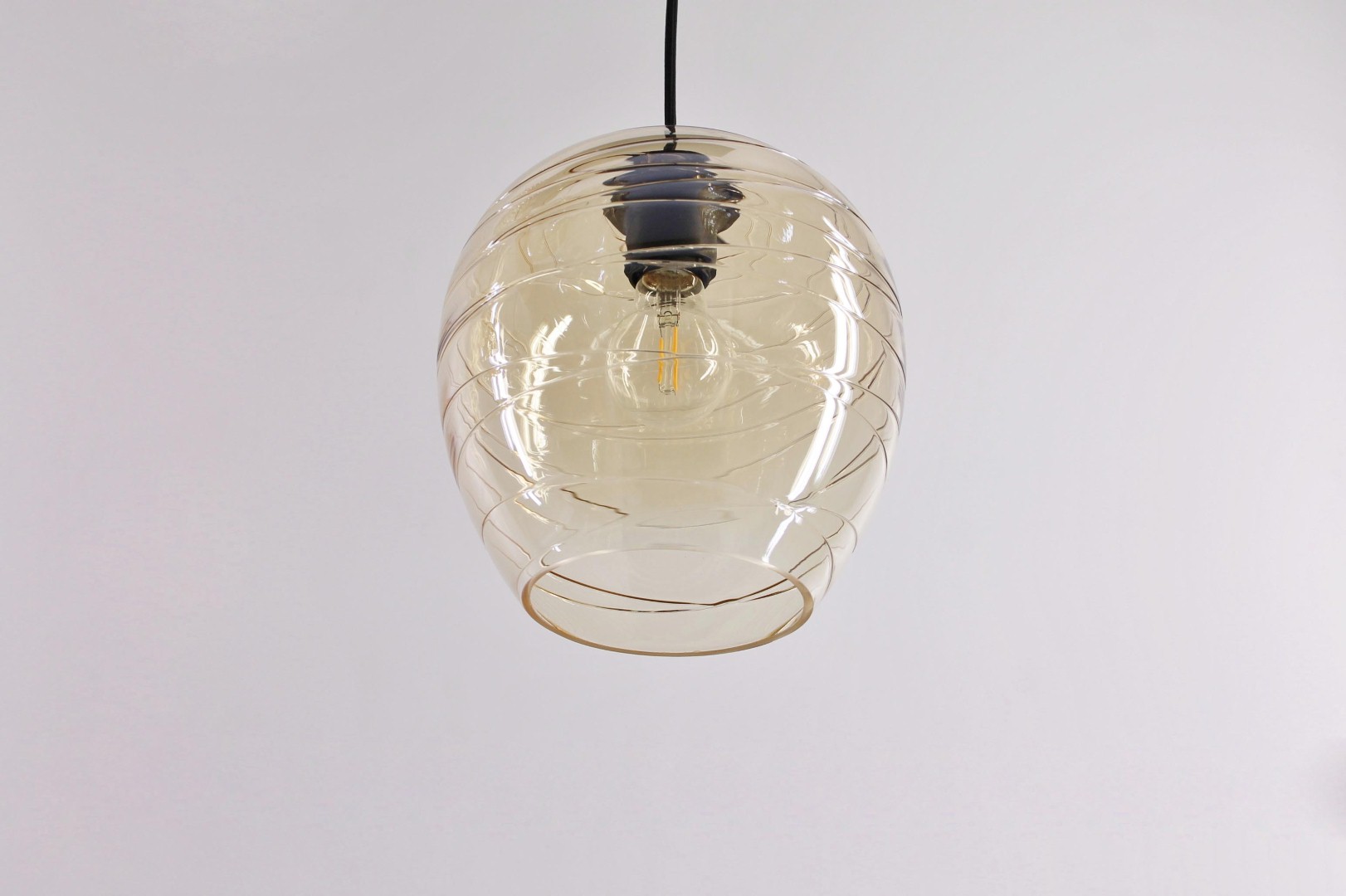 Hanglamp amberglas 20cm 42248 en 61132 Hanglamp amberglas 20cm 42248 en 61132