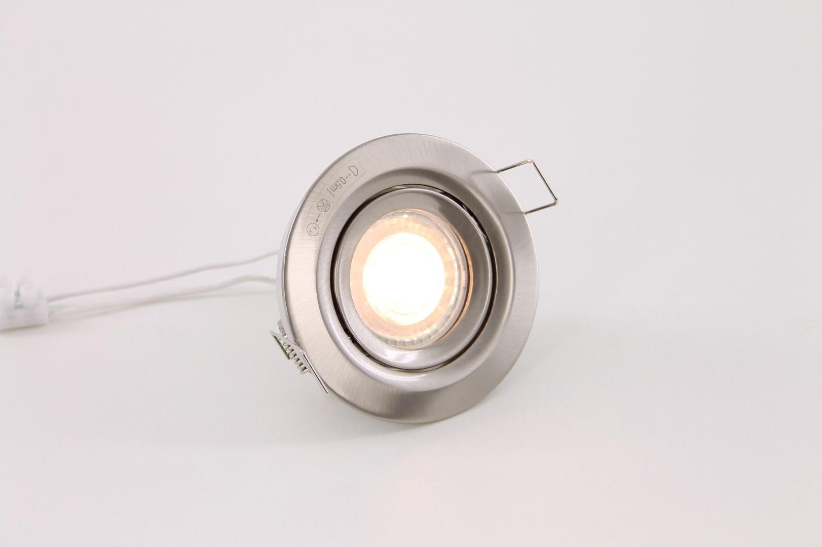 Inbouwspot rond RVS IP65 kantelbaar 40228 Inbouwspot rond RVS IP65 kantelbaar 40228