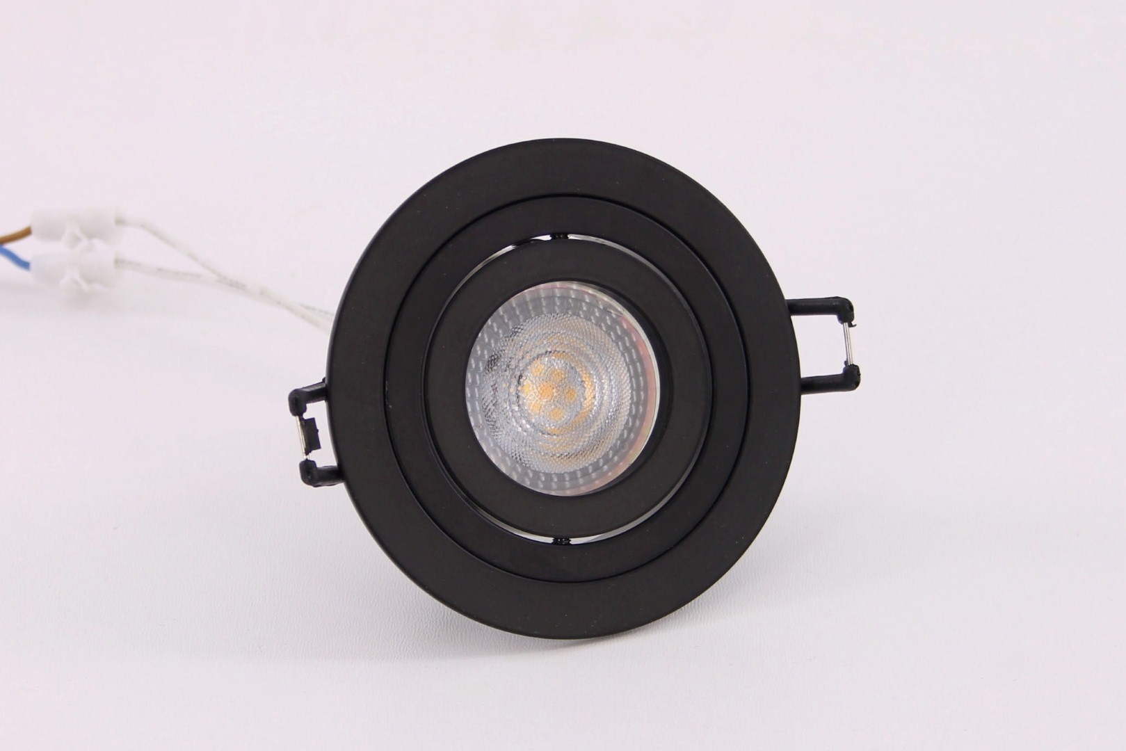 Inbouwspot rond zwart diameter 9,3 cm 39574 Inbouwspot rond zwart diameter 9,3 cm 39574