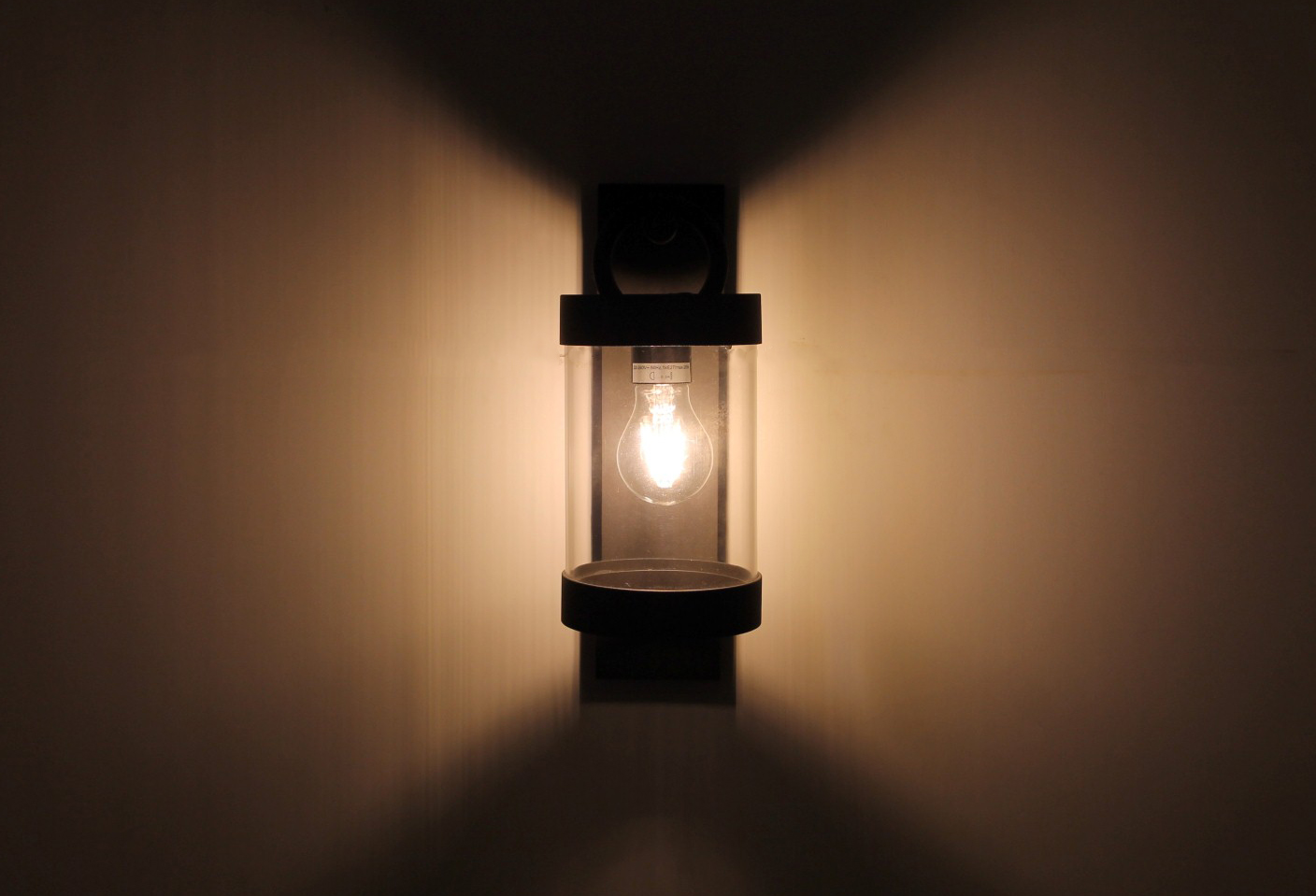 Buiten wandlamp antraciet schemerschakelaar 41678 Buiten wandlamp antraciet schemerschakelaar 41678