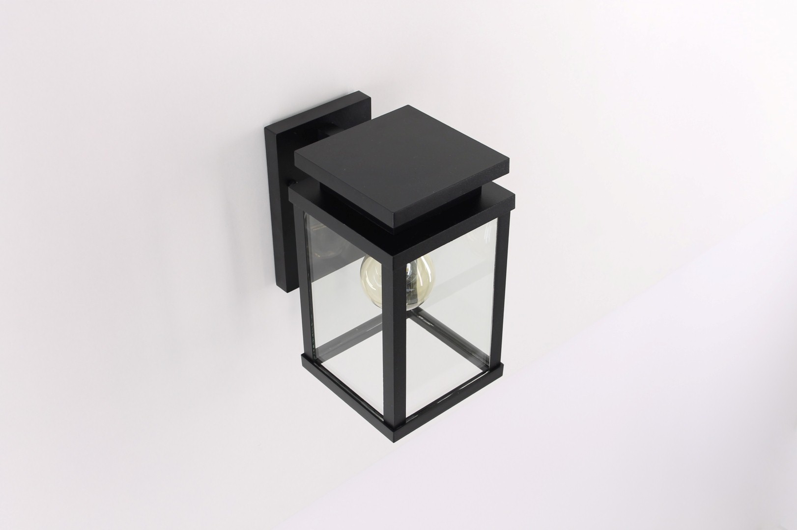 Buiten wandlamp neerwaarts zwart 38833 Buiten wandlamp neerwaarts zwart 38833