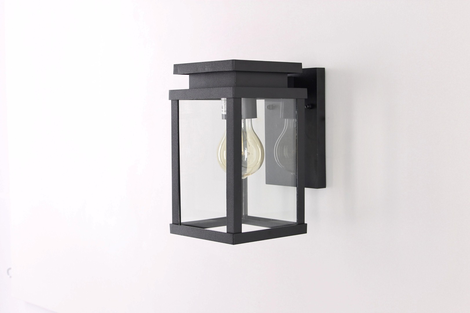 Buiten wandlamp neerwaarts zwart 38833 Buiten wandlamp neerwaarts zwart 38833