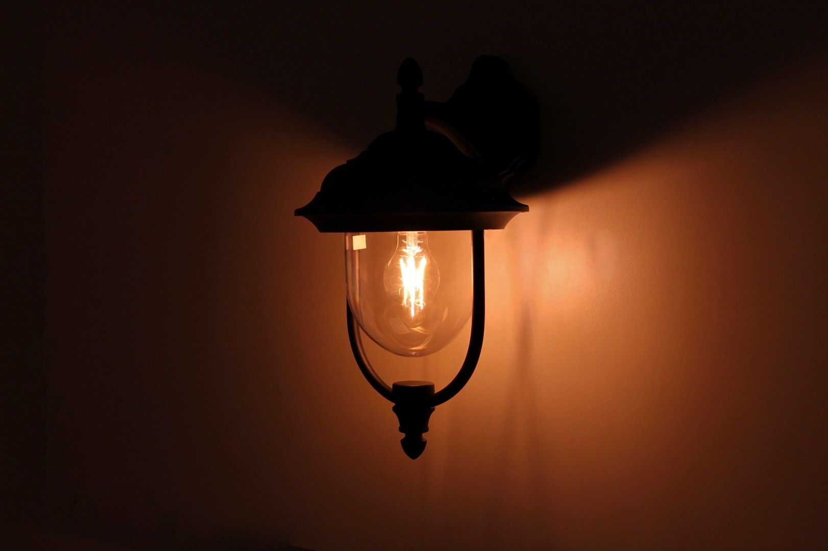 Buiten wandlamp zwart neerwaarts 35244 Buiten wandlamp zwart neerwaarts 35244