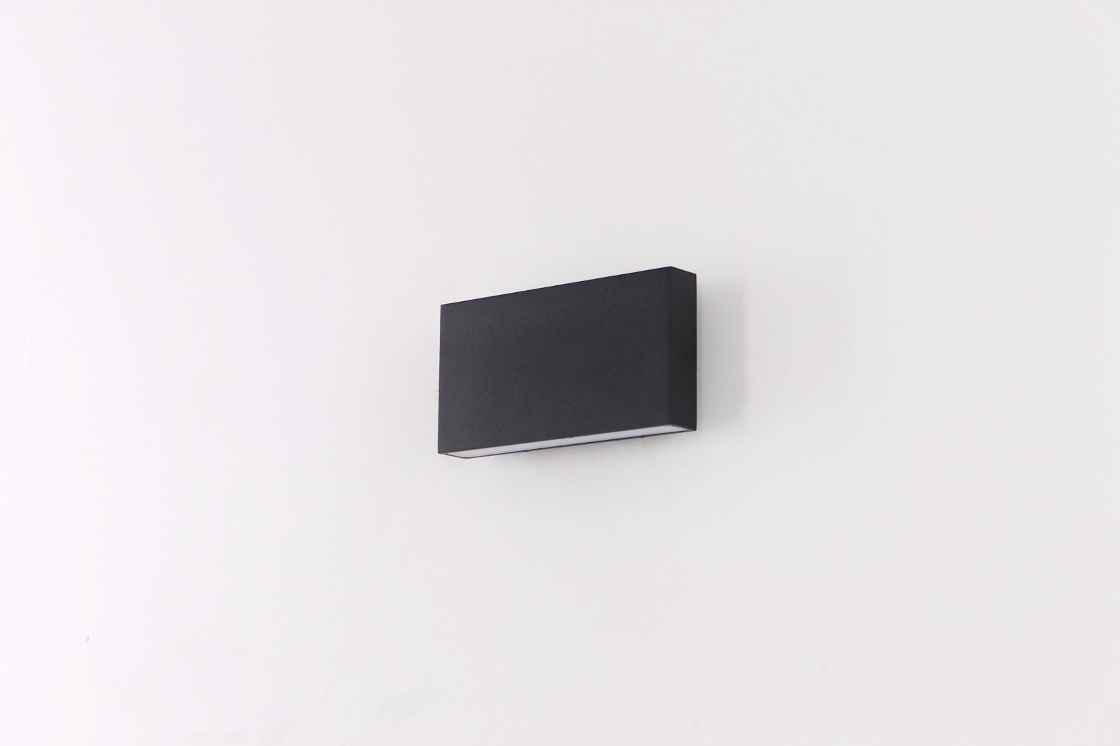 Buiten wandlamp LED zwart up / down 41201 Buiten wandlamp LED zwart up / down 41201