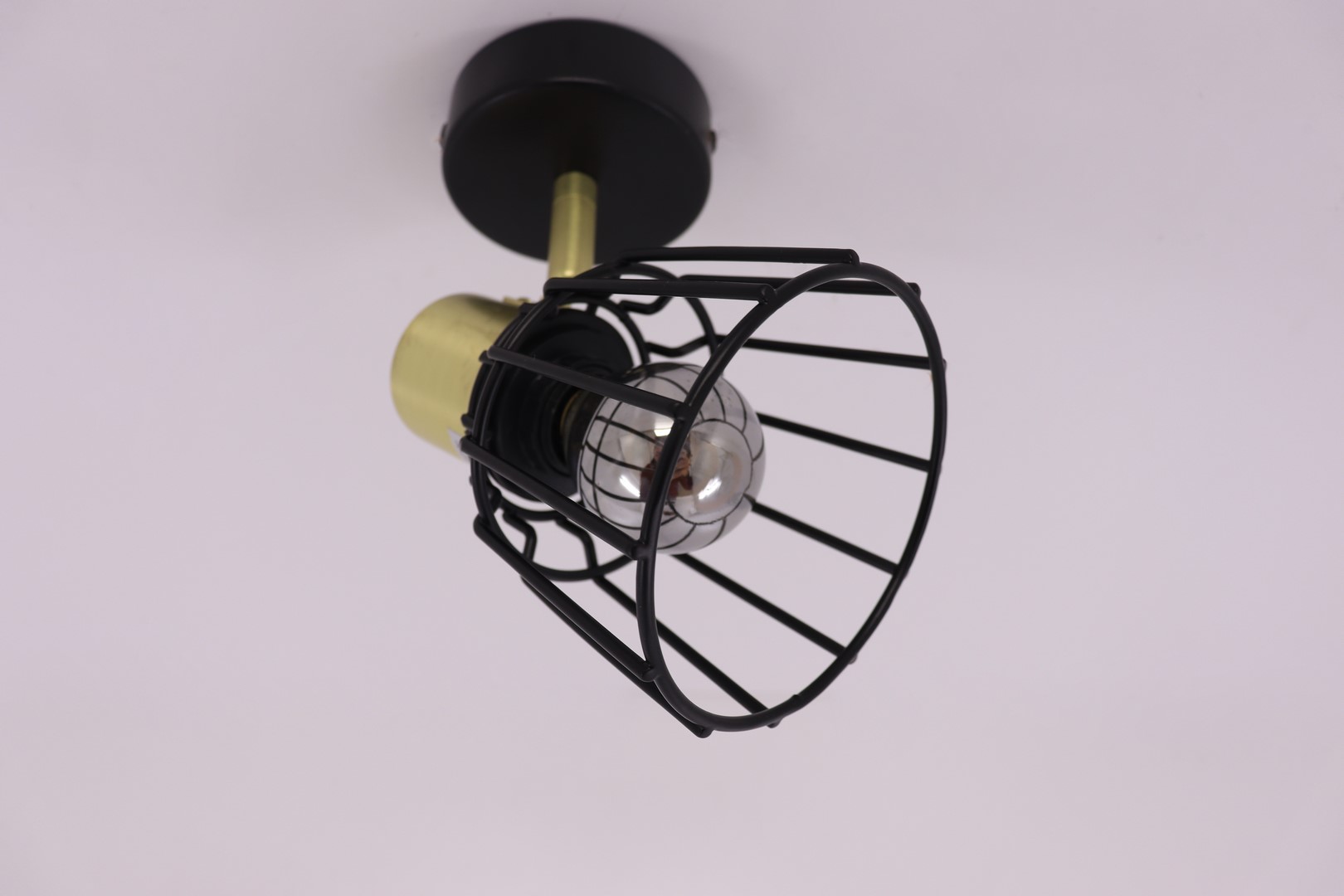 Opbouwspot - zwart goud 1 lichts 43609 Opbouwspot - zwart goud 1 lichts 43609