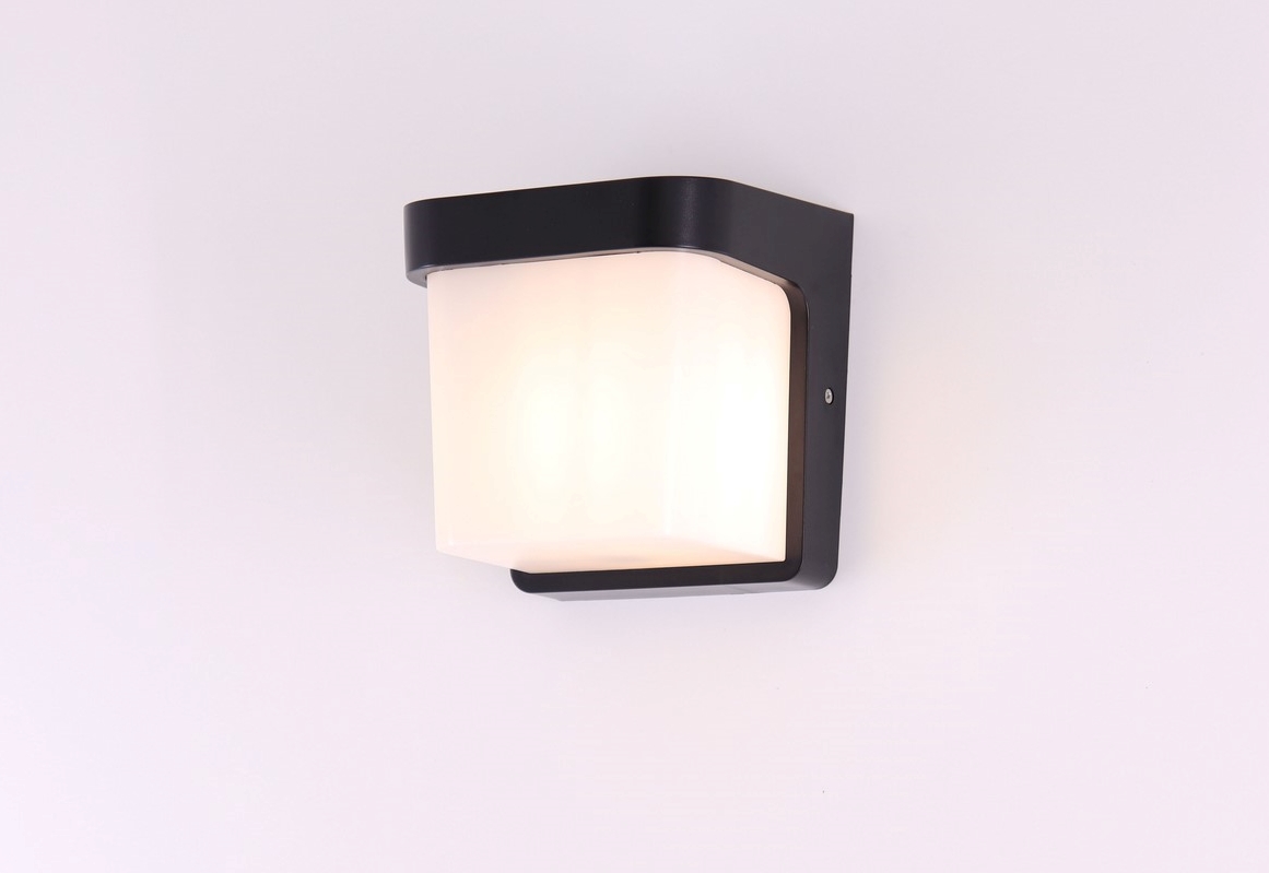 wandlamp - combi zwart wit