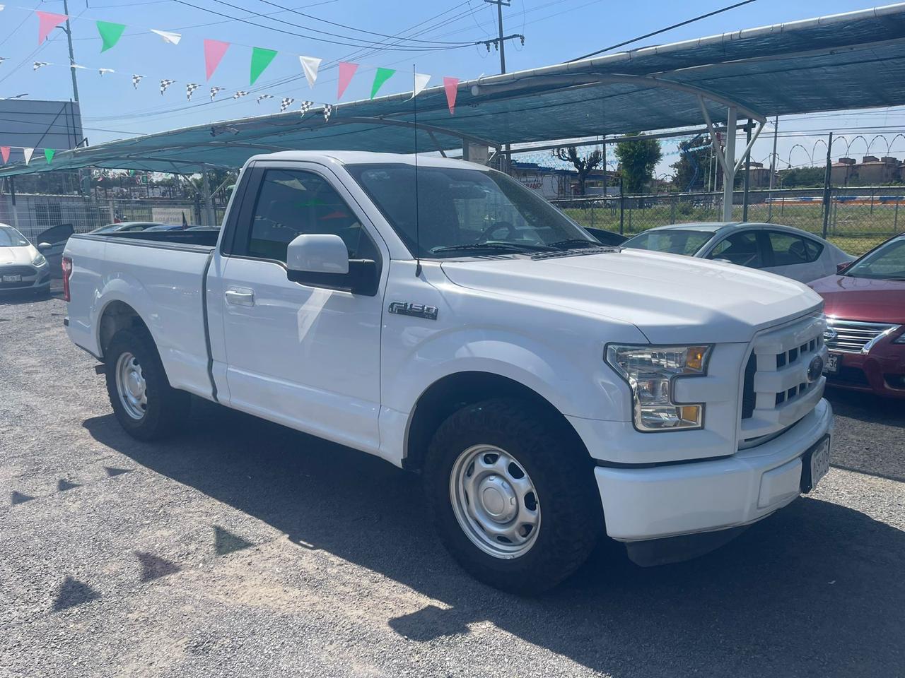 Ford F150 2016 REG CAB 4X2 Automático