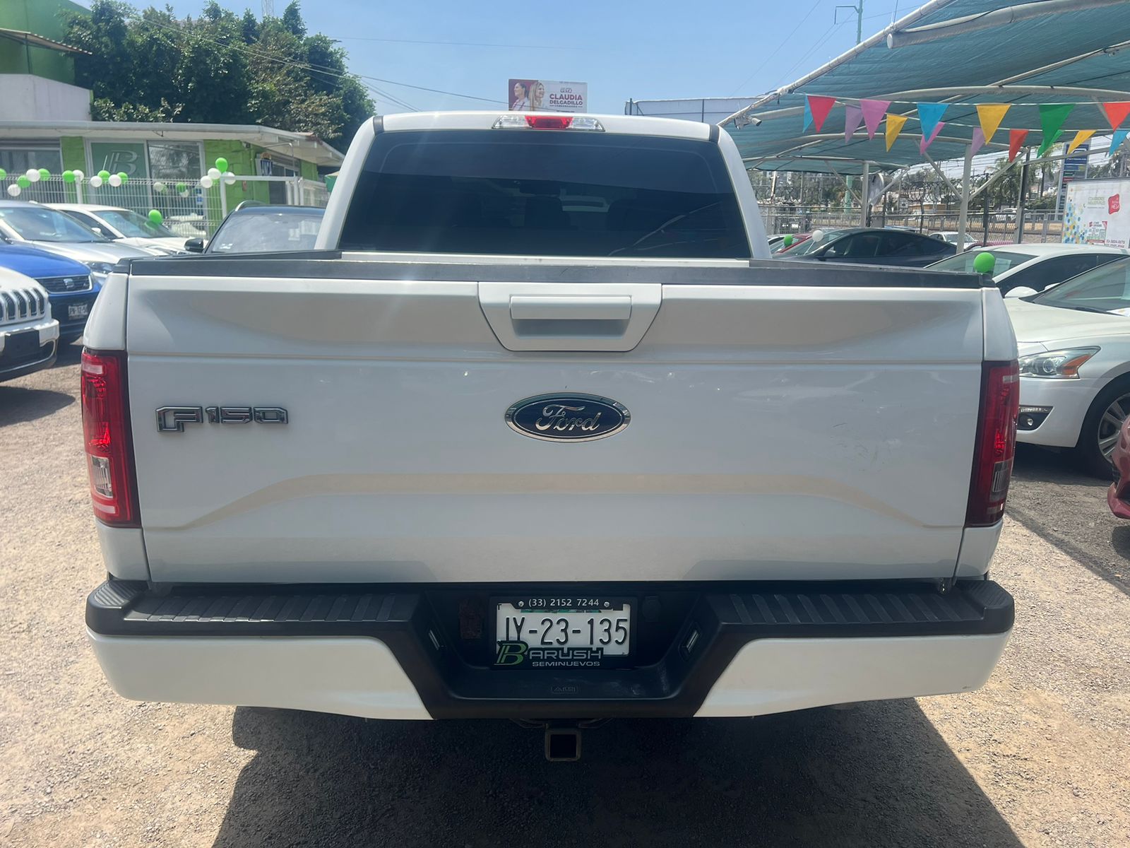 Ford F150 2017 crew cab. 4x2 v6 Automático