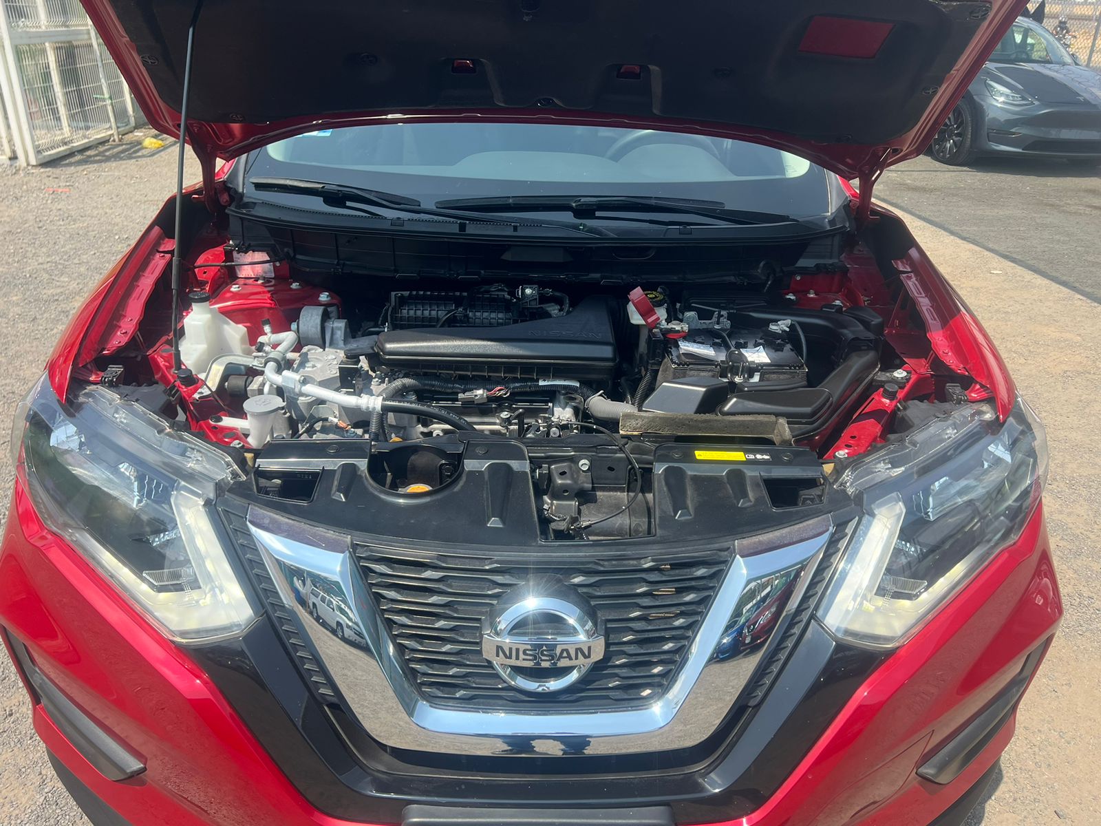 Nissan X-Trail 2021 SENSE Automático