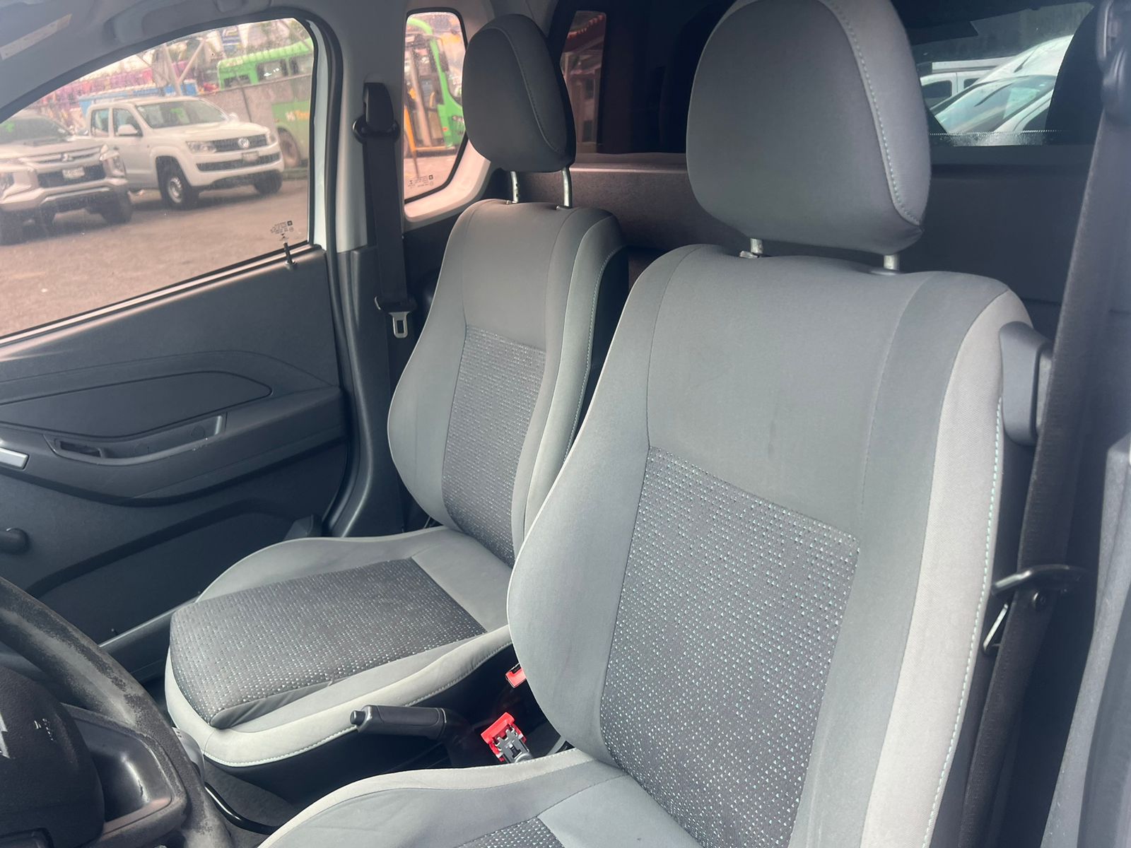 Chevrolet Tornado 2017 LS Manual