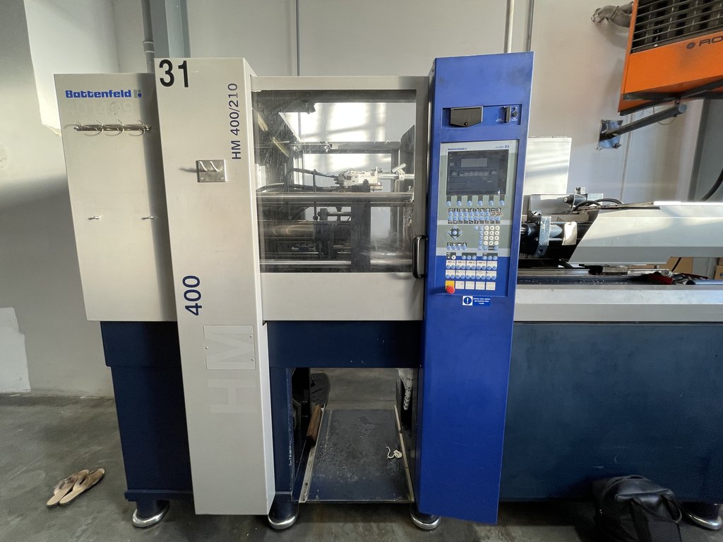 2004 Battenfeld  HM400/210