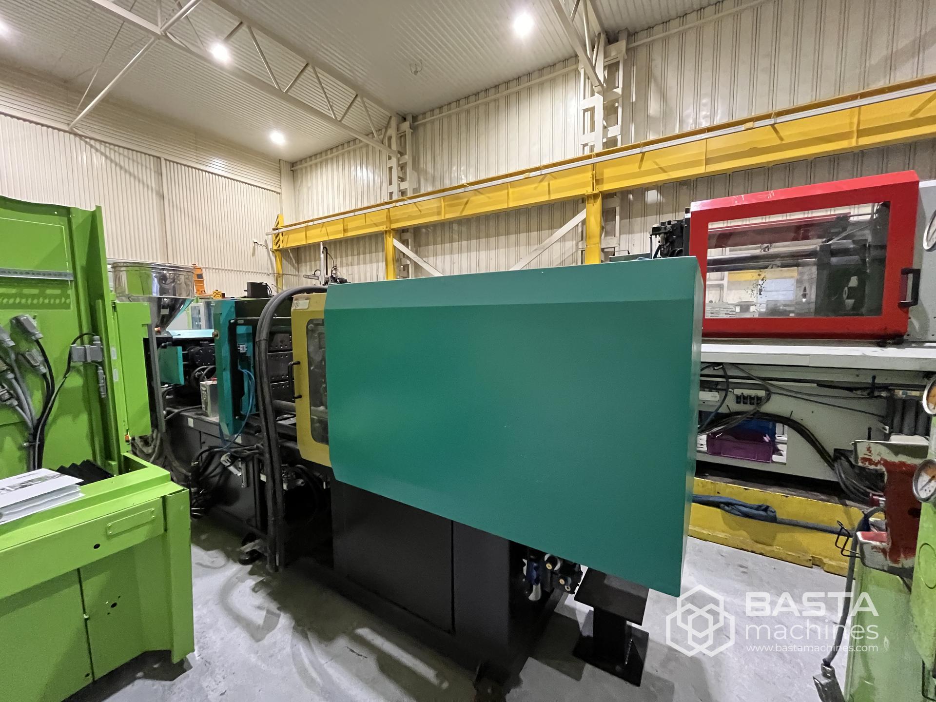 LOG 160 ton injection molding machine (2016) new screw and barrel