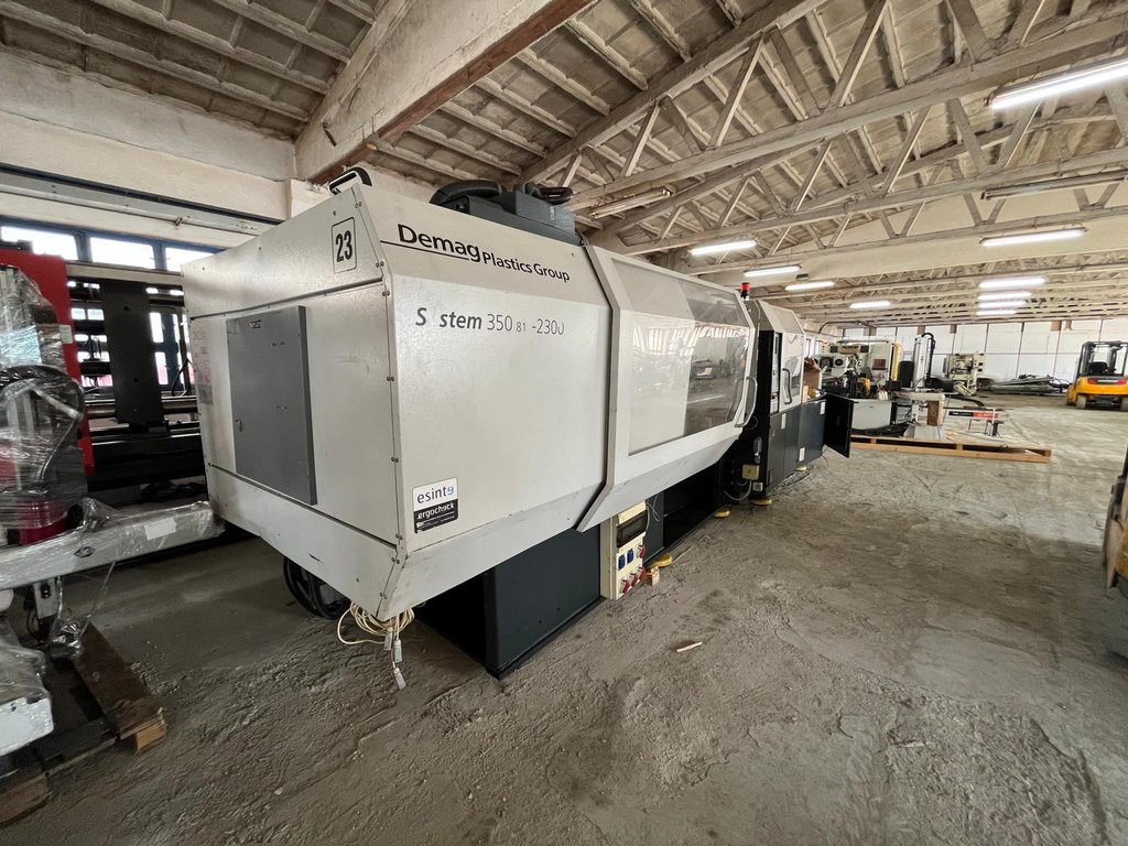 Demag System 350/810-2300 (2006) only 17000 hours!