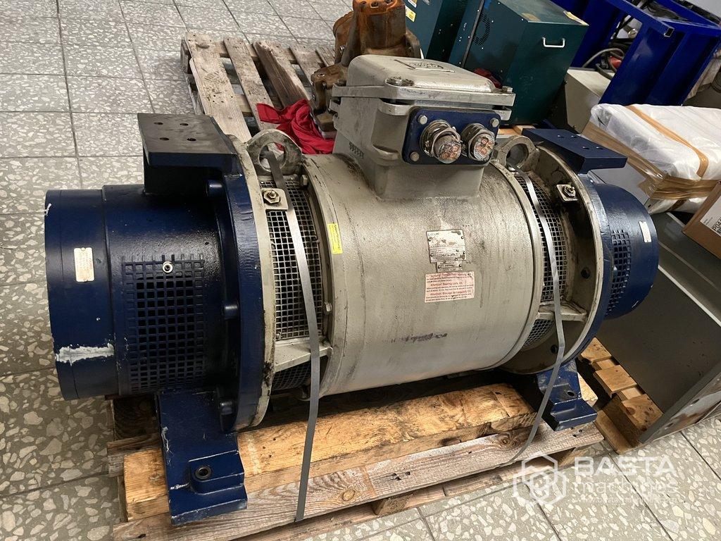 Loher MOTOR JNGA от литьевой машины Krauss Maffei 650 тонн