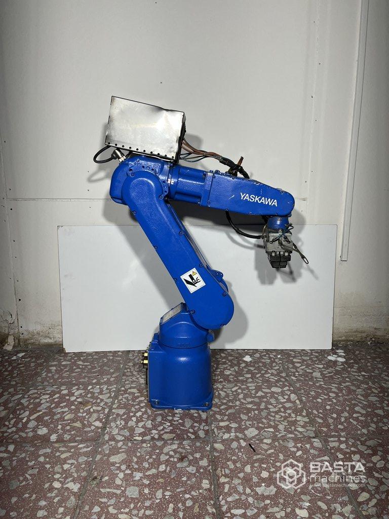 Yaskawa Motoman MH5  (year 2015) 6 axis robot
