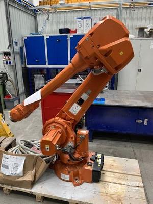 2013 ABB IRB 4600 M2004 Robot