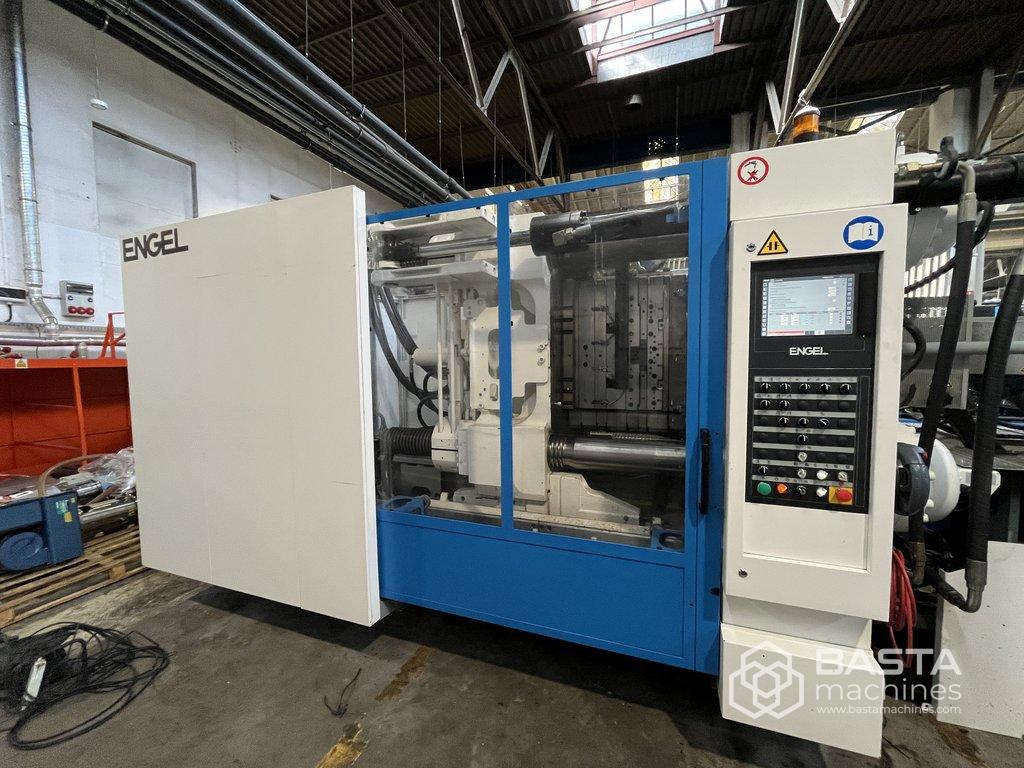 RESERVED Engel DUO 2550/650 (2007), Engel ERC robot