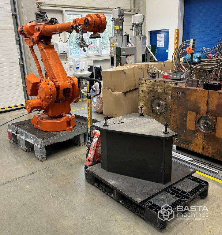 2011 ABB IRB 4400/L30 Type B M2004 Robot