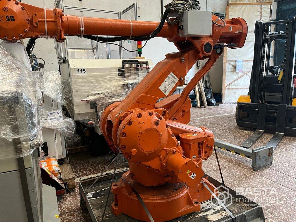 2011 ABB IRB 4400/L30 Type B M2004 Robot