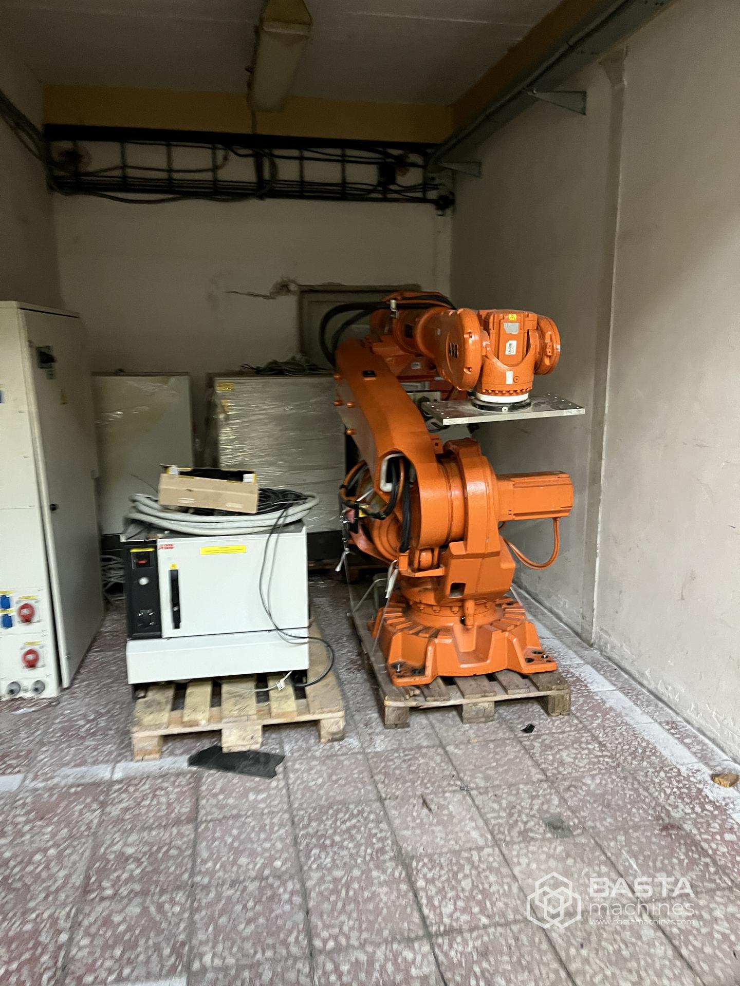 ABB IRB 6640 M2004, IRC5 Roboter