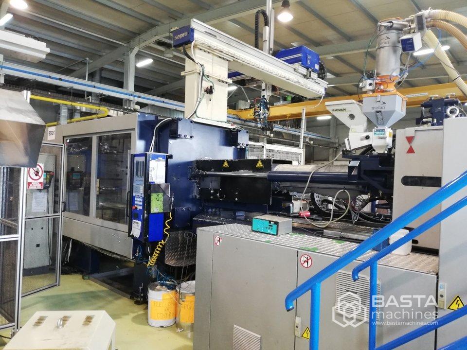 2002 Battenfeld HM5500/4500 - 550 Ton