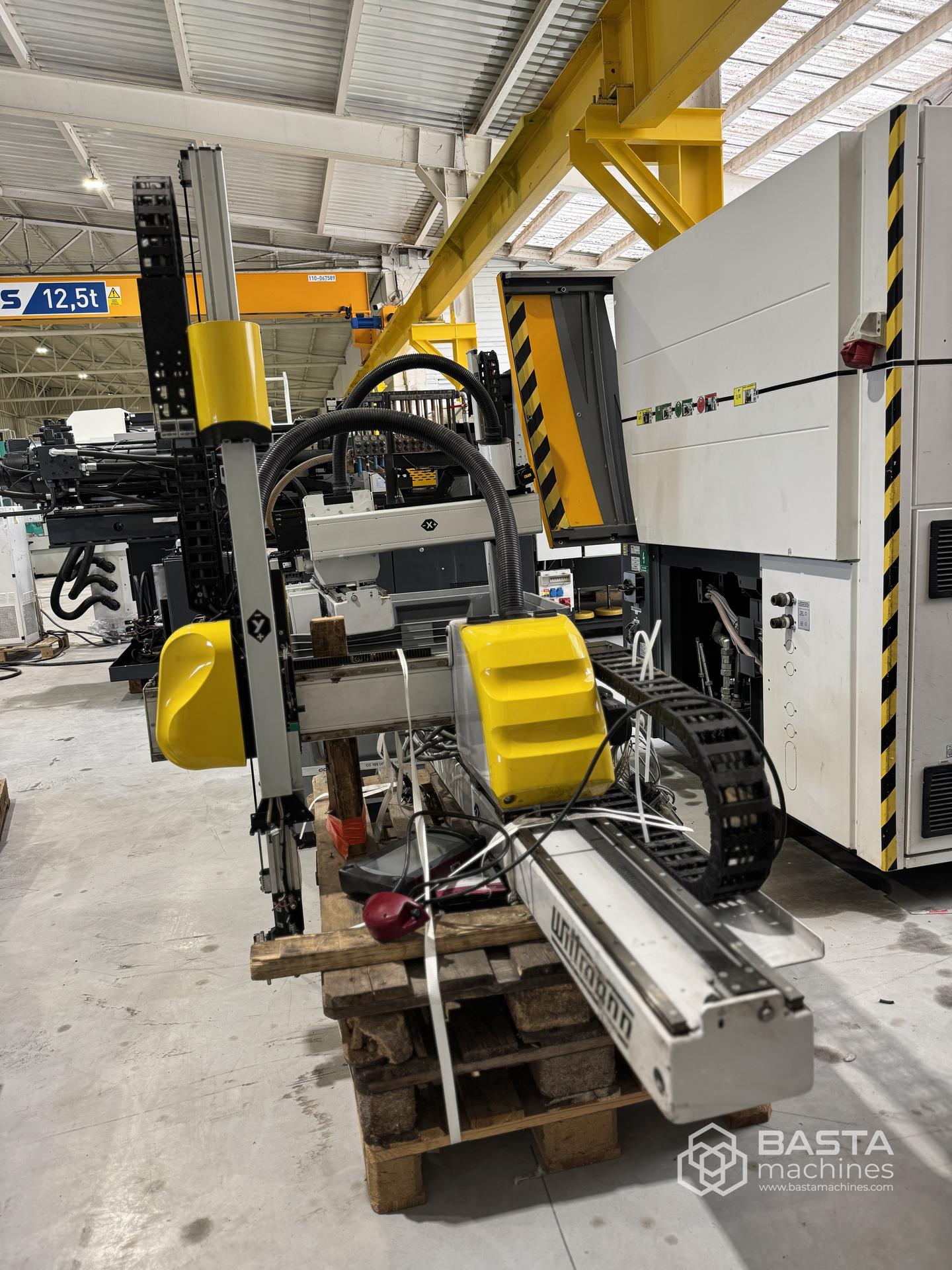 Wittmann W-711 (2008) linear robot Z-1600mm