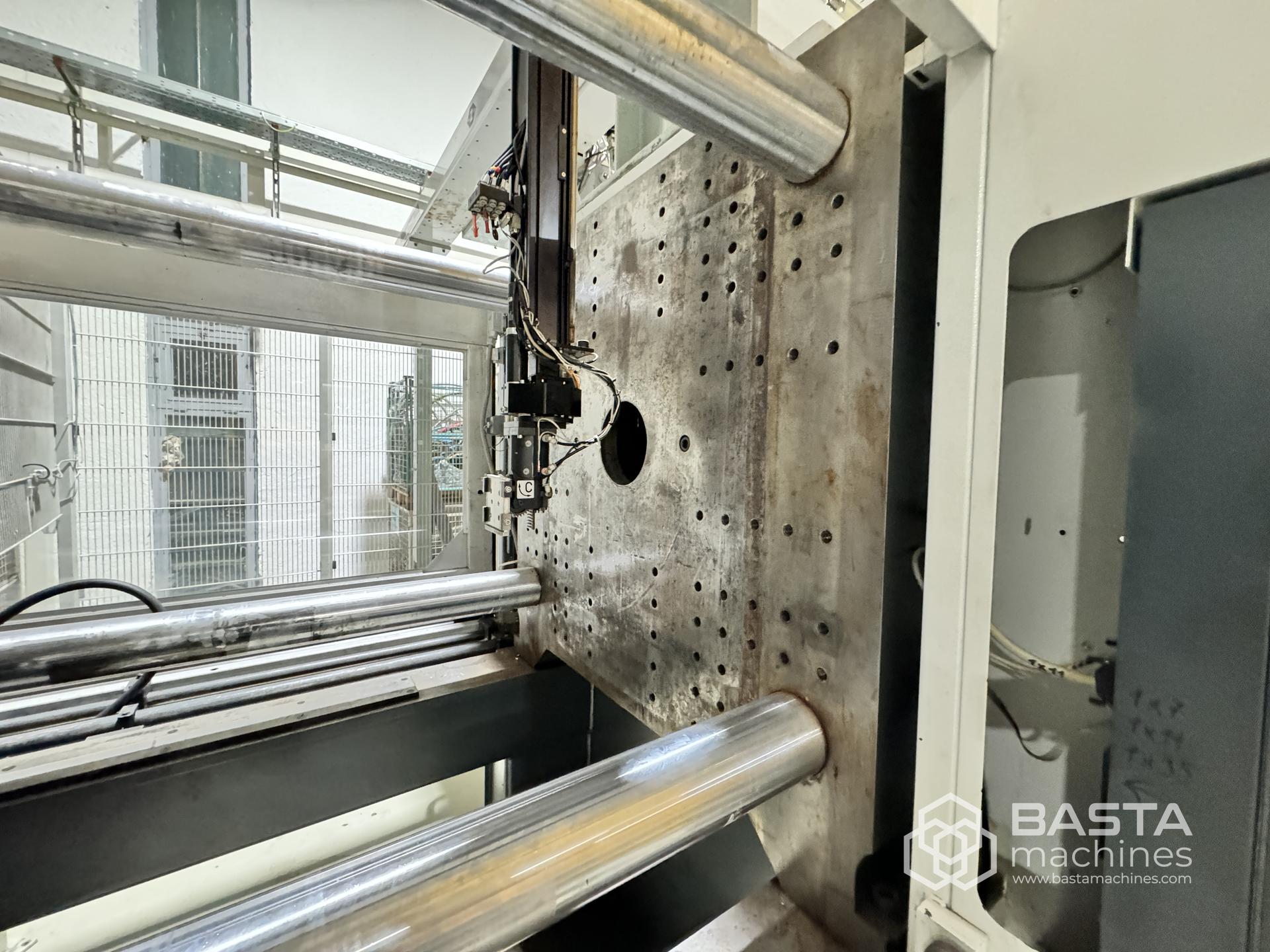 Demag System 500/900-3300 (2006)