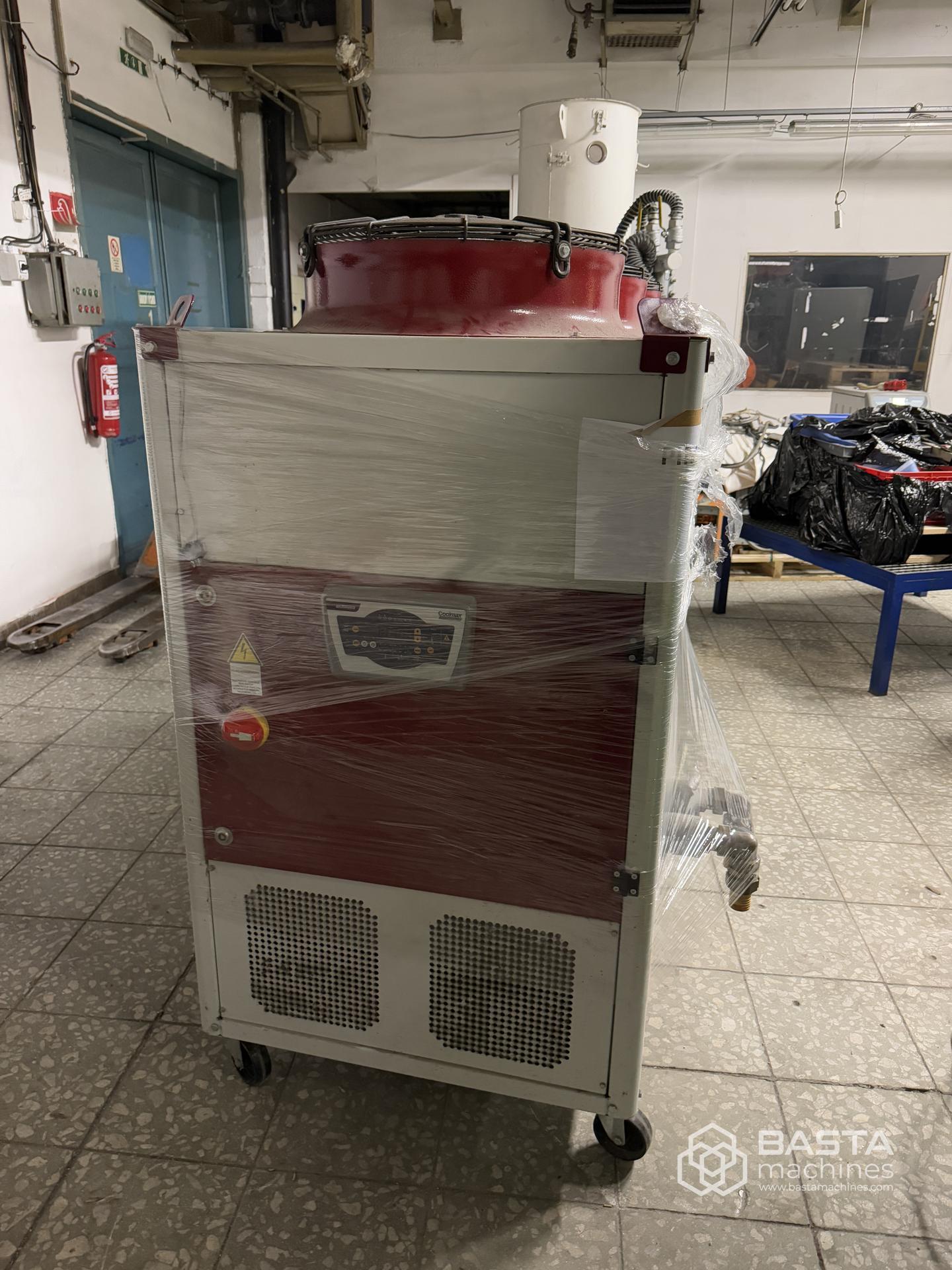 Wittmann Coolmax CX 240 (2018)