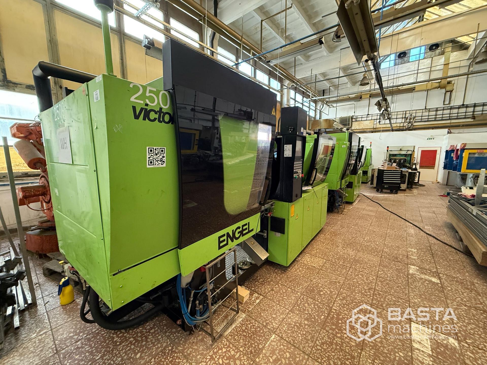 Engel Victory 330/60 Tech