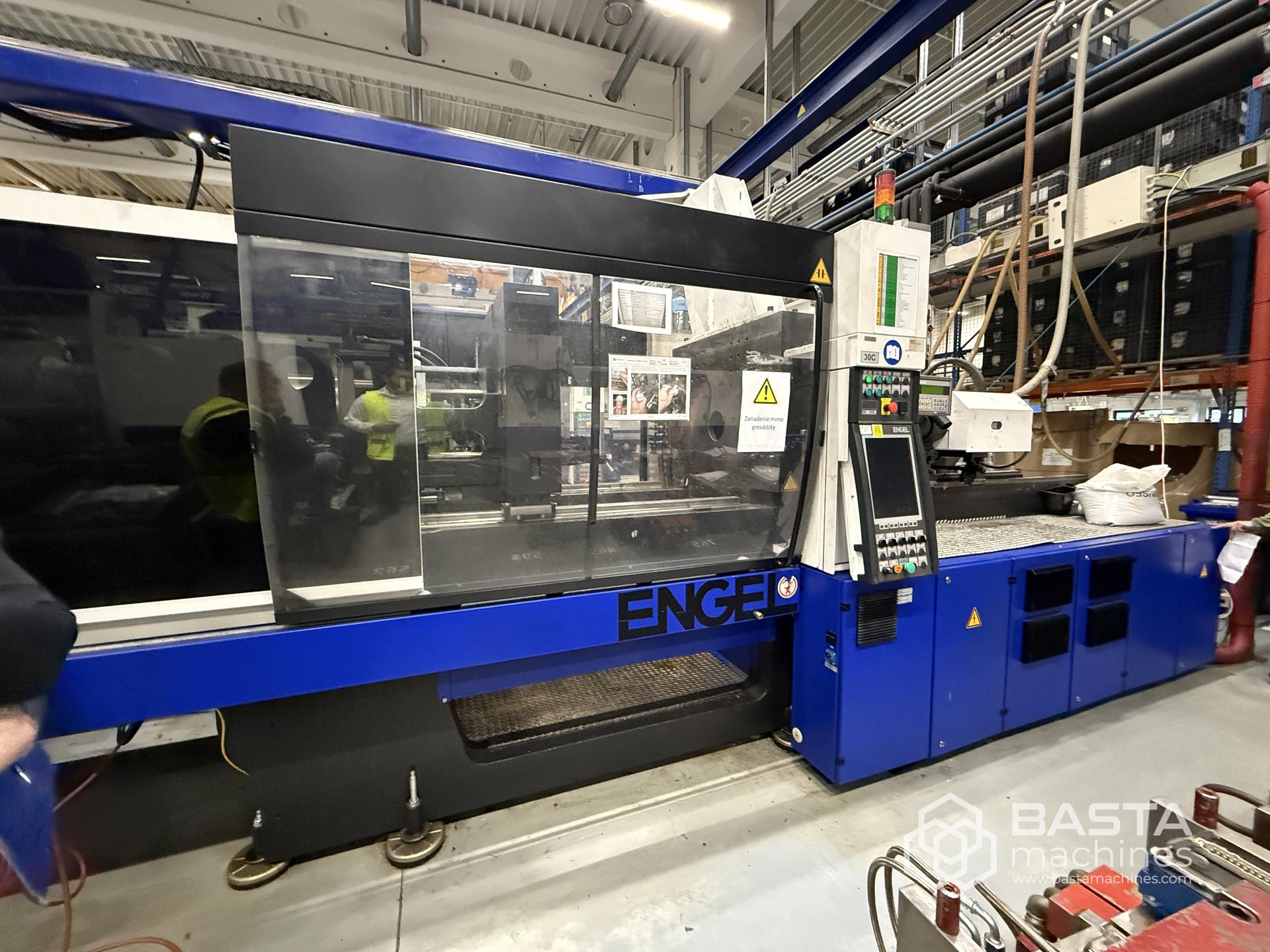 Engel Victory 750/300 Tech, VIPER 20 robot (2011) Tiebarless machine