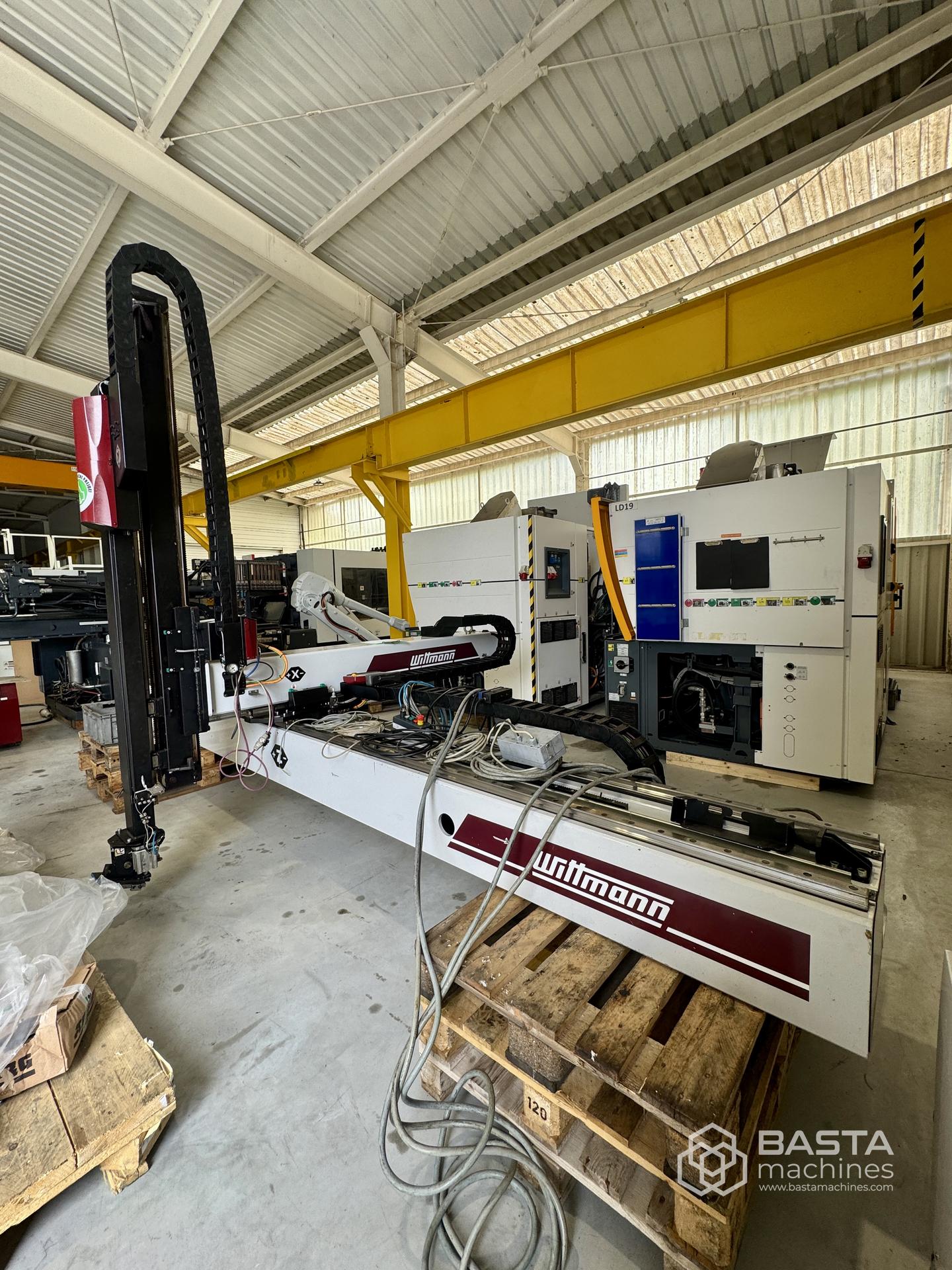 Wittmann W853-0115 (2010) Linear Z=4000mm , payload: 41,5 kg