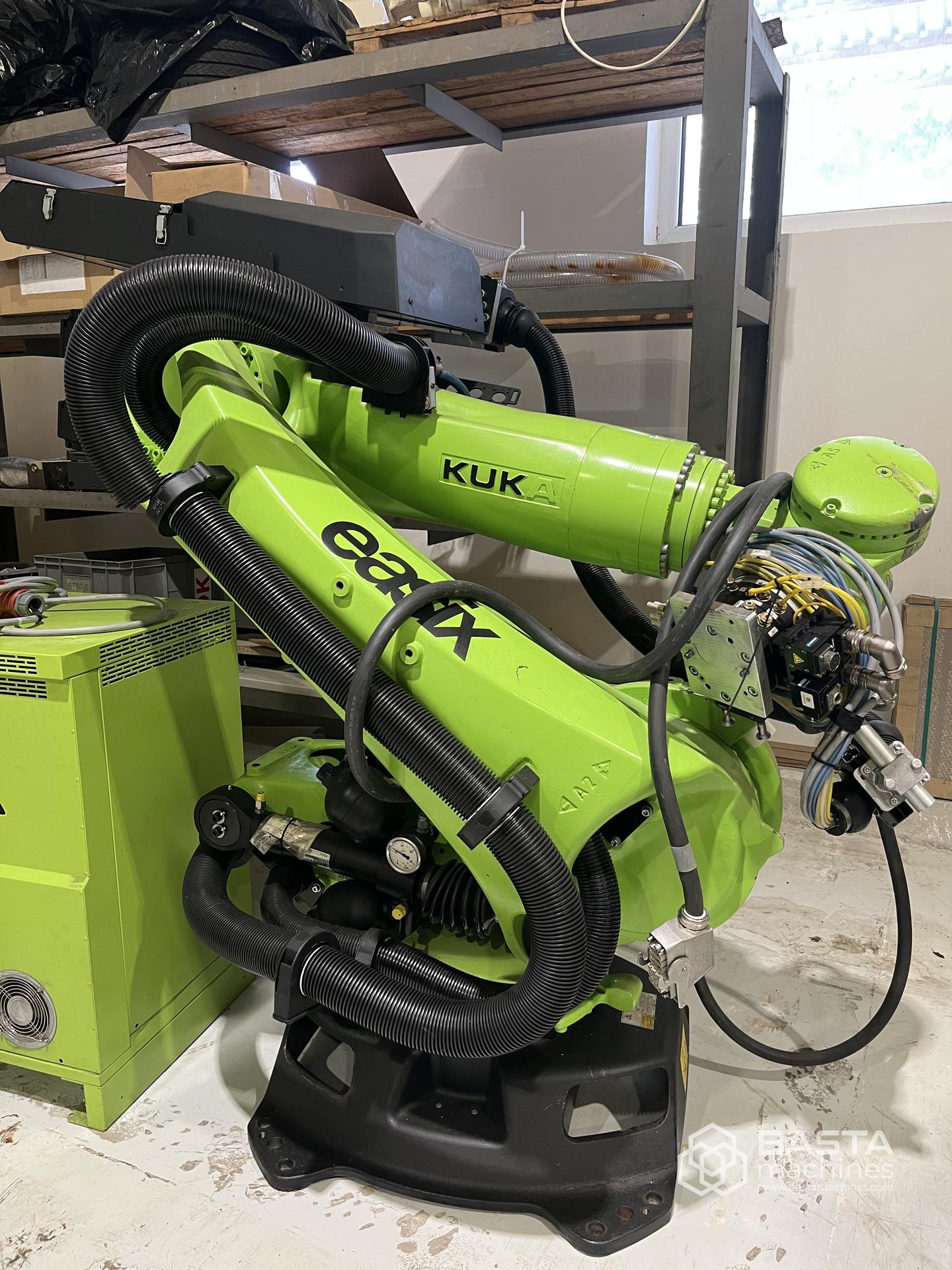 KUKA KR90 R 2700 PRO like new