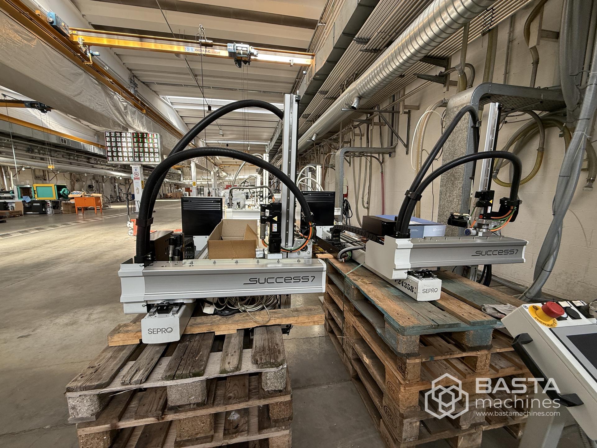 SEPRO Success 7 (2017) X= 1000mm, Euromap 67 10 PCS robot available