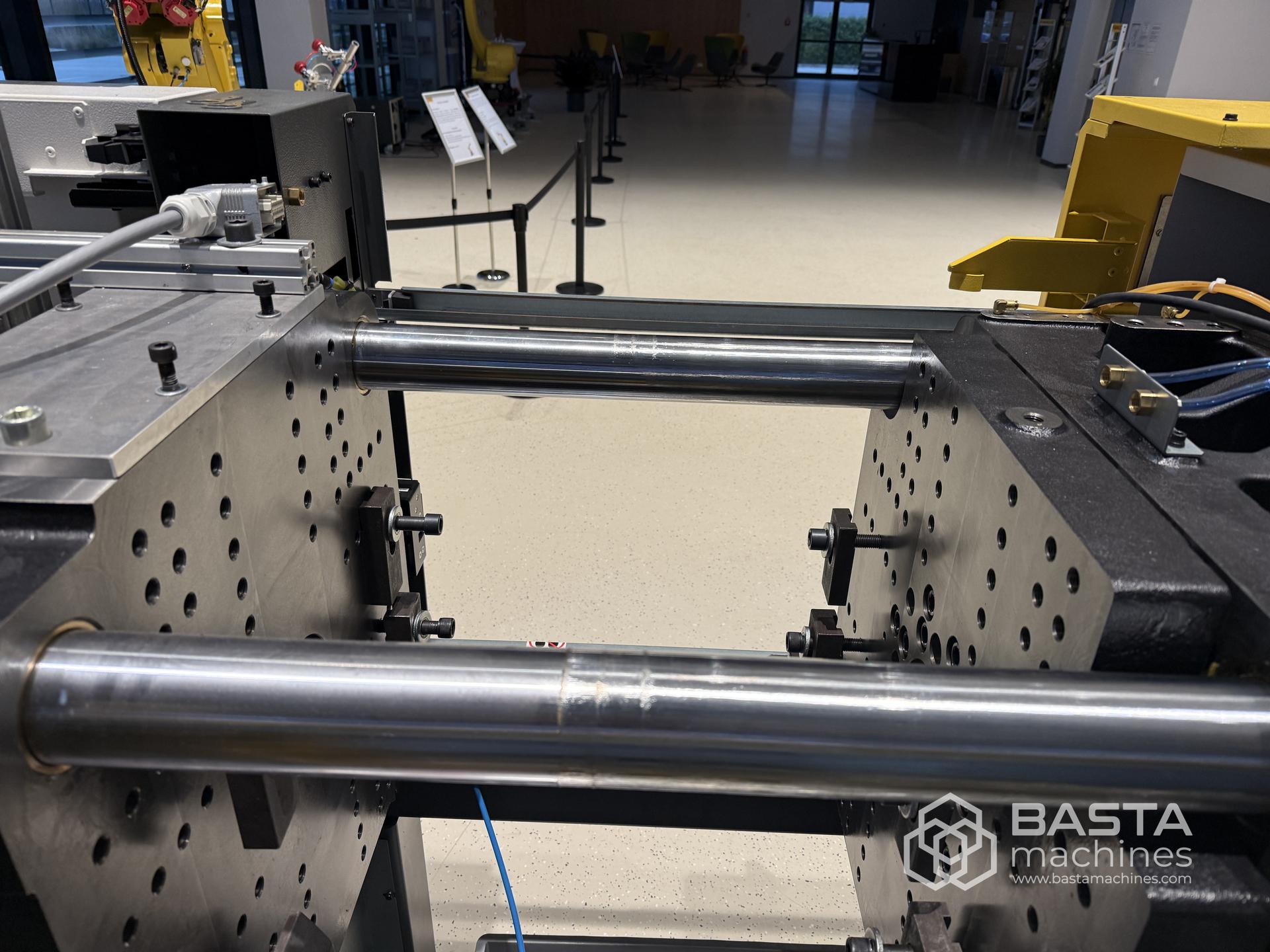 Fanuc Roboshot 𝛼-S100𝑖B (2021) with Warranty!