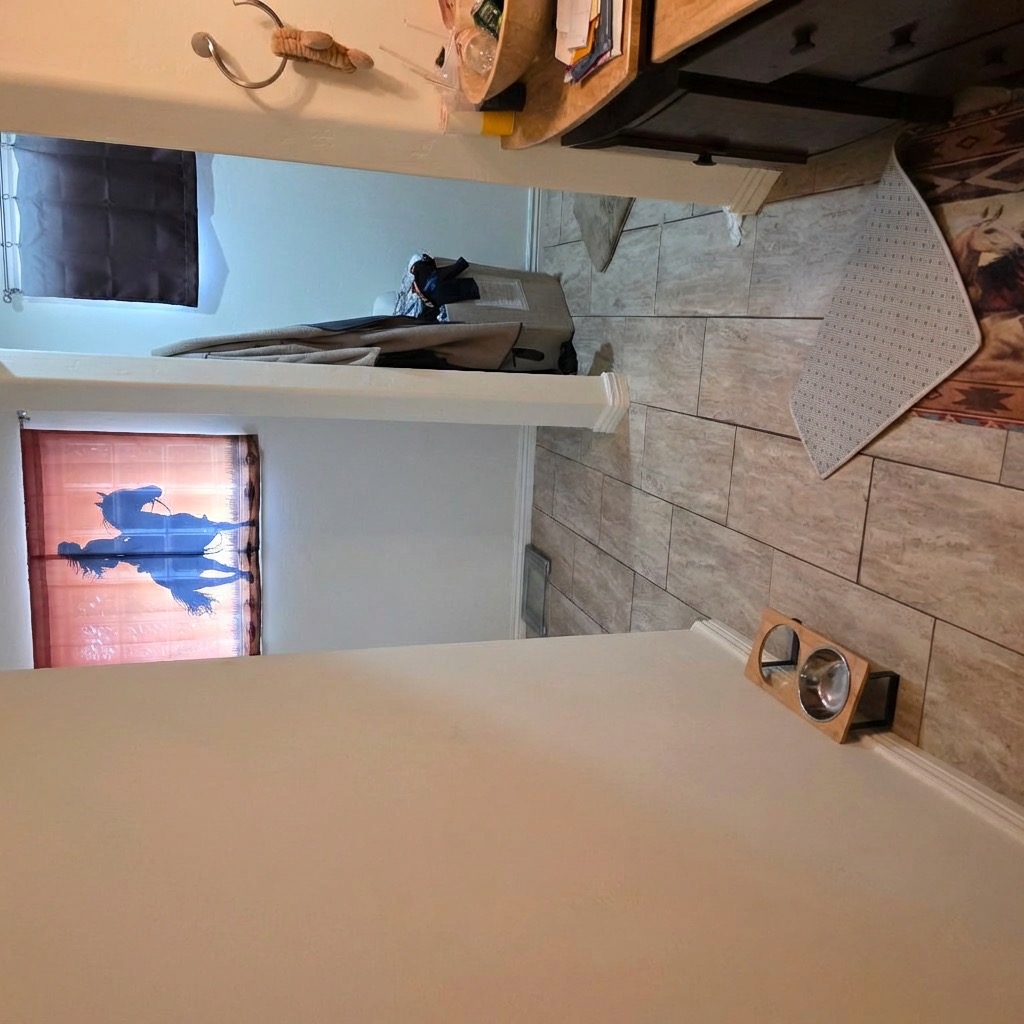 Clean bathroom design with clutter removed - AI tool