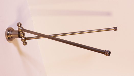 Dubbele handdoekhouder in geborsteld nikkel 01