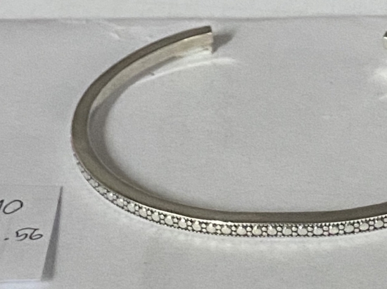 Bangle 810