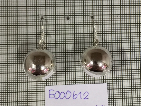 Earrings 612