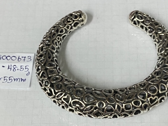 Bangle 673