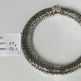 Bangle 574