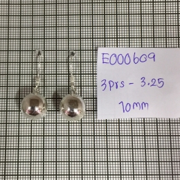 Earrings 609