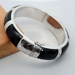 Bangle2076