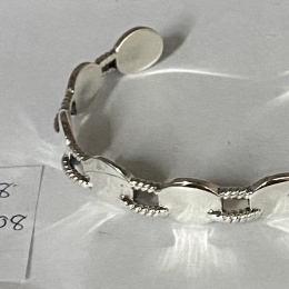 Bangle 828