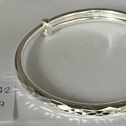 Bangle 1142