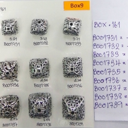 Bead 1735