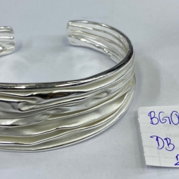 Bangle 1562